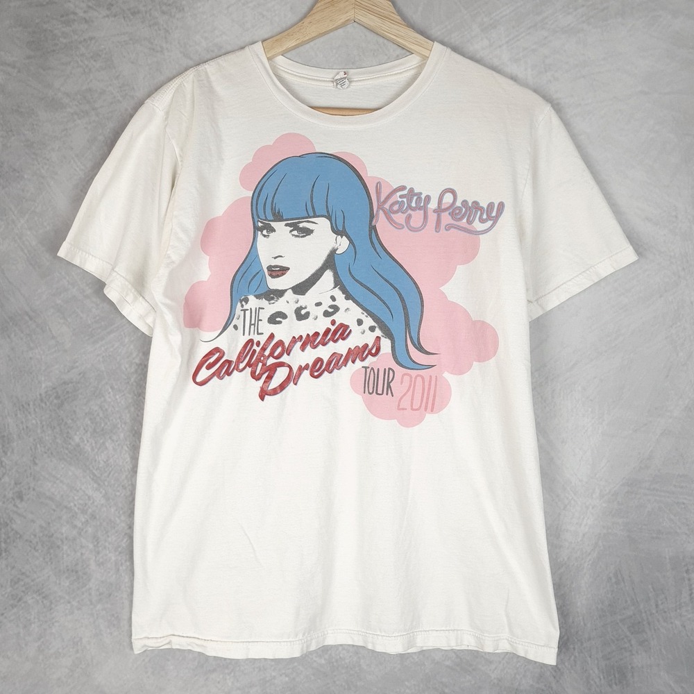 Katy Perry Shirt Mens Medium White California Dreams Tour 2011 Graphic Tee